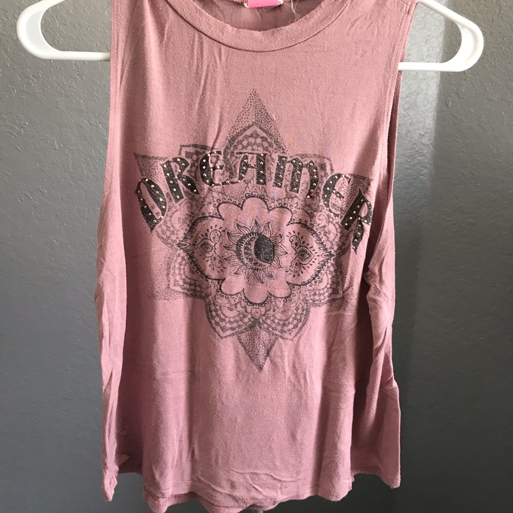 Muscle tee